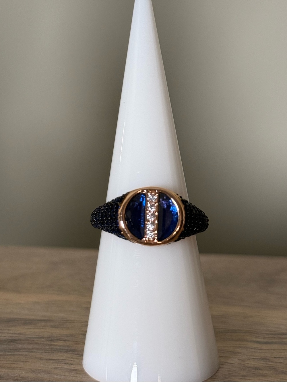 Bomb Party September 2026 Ring “Power Move” Size 7. Brand New!